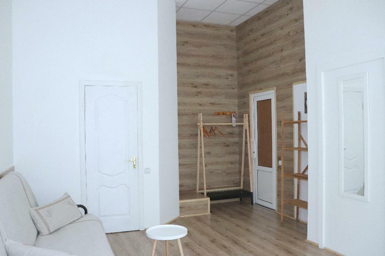 Maison Blanche Kyiv City Center Bagian luar foto